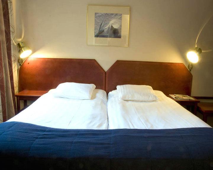 Hotel Oergryte Gothenburg Room photo